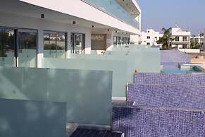 Fedrania Gardens Hotel