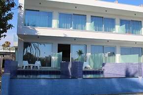 Fedrania Gardens Hotel