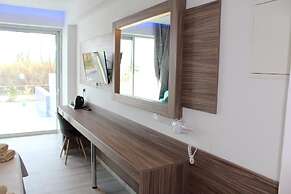 Fedrania Gardens Hotel