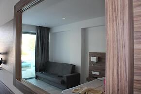 Fedrania Gardens Hotel