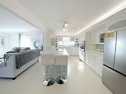 Luxury 4 Bed Villa in Barbados With Amazing Views