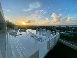 Luxury 4 Bed Villa in Barbados With Amazing Views