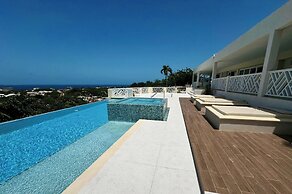 Luxury 4 Bed Villa in Barbados With Amazing Views
