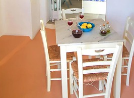 Luxury Cave and Oia Greece