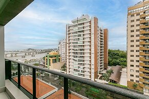 Studios Tower by Viva - Prédio com piscina e estacionamento no centro 