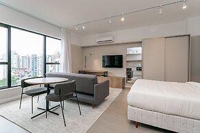 Studios Tower by Viva - Prédio com piscina e estacionamento no centro 