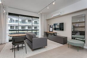 Studios Tower by Viva - Prédio com piscina e estacionamento no centro 