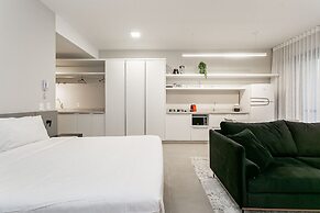 Studios Tower by Viva - Prédio com piscina e estacionamento no centro 