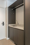 Studios Tower by Viva - Prédio com piscina e estacionamento no centro 