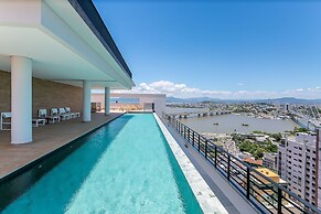 Studios Tower by Viva - Prédio com piscina e estacionamento no centro 