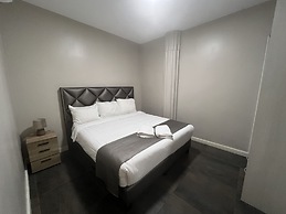 Empire 1 Celinastraat Paramaribo