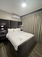 Empire 1 Celinastraat Paramaribo