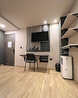 Hotel Balmoral Plaza