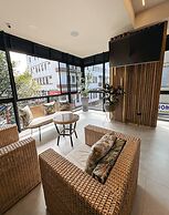 Hotel Balmoral Plaza