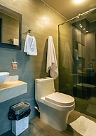 Hotel Balmoral Plaza