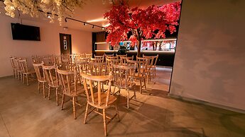 Hotel Balmoral Plaza