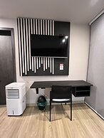 Hotel Balmoral Plaza