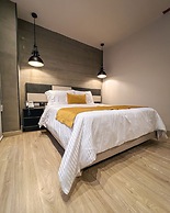 Hotel Balmoral Plaza