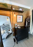 Las Olas Guest House