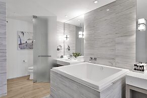 FABULOUS SUITE OVEAN VIEW W South Beach