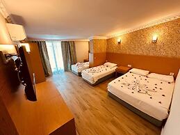 Britannia Hotel&Villas