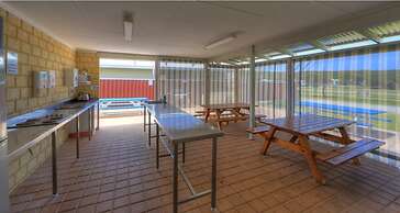 Tasman Holiday Parks - Ledge Point