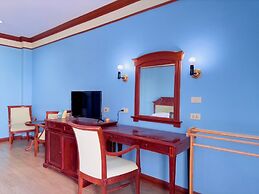 Bang Pu Recreation Center