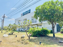 Bang Pu Recreation Center