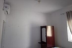 OYO 93520 Wisma Haji BunbunNearYani Heahlerr