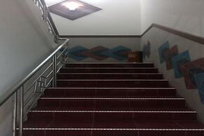 OYO 93520 Wisma Haji BunbunNearYani Heahlerr