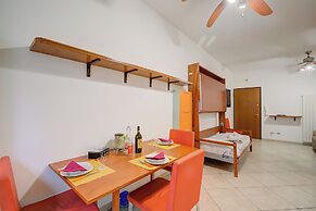 Verbena with parking 500m from the sea