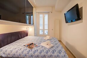 Verbena Near Center With Private Parking