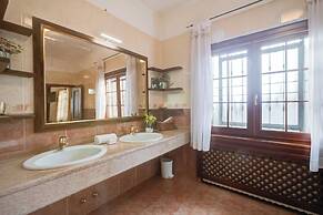 Villa Oasi With Private Pool