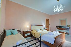 Villa Oasi With Private Pool