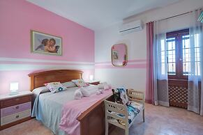 Villa Oasi With Private Pool