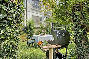 Apartment View And Pool