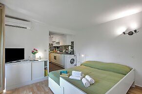 Apartment View And Pool