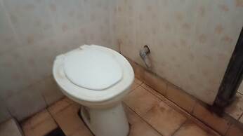 SPOT ON 93524 Bagas Homestay Near DWH (Tourism Village Green) BILEBANT