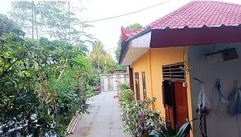 SPOT ON 93524 Bagas Homestay Near DWH (Tourism Village Green) BILEBANT