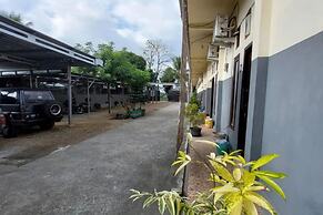 OYO Life 93525 Griya Wafira Trenggalek Syariah