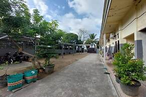 OYO Life 93525 Griya Wafira Trenggalek Syariah