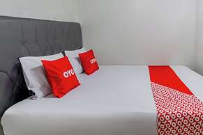 OYO 93526 Homely Syariah