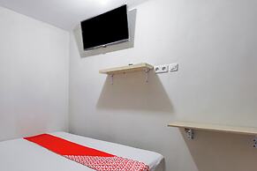 OYO 93526 Homely Syariah