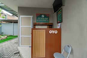 OYO 93526 Homely Syariah