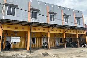 OYO 93528 Guest House Zidan 21