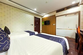 Dream Hotel by Bay Luxury