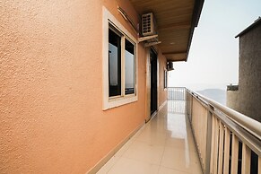 Kaizen Stays & Resto