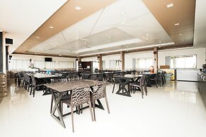 Kaizen Stays & Resto