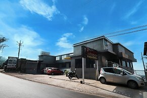 Kaizen Stays & Resto