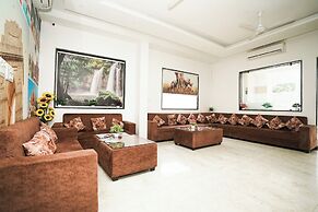 Hotel Ishaan Palace Near IGI Delhi Airport